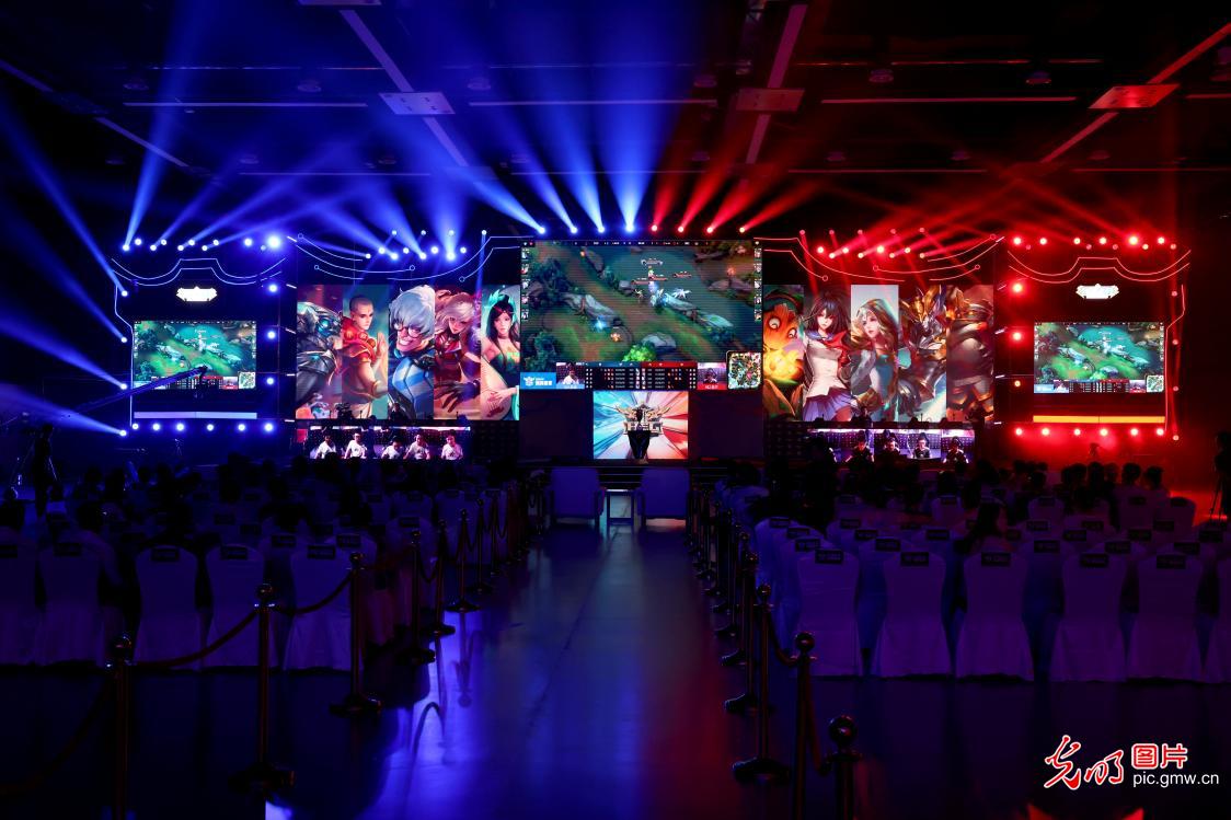 日的比赛中 日的比赛中